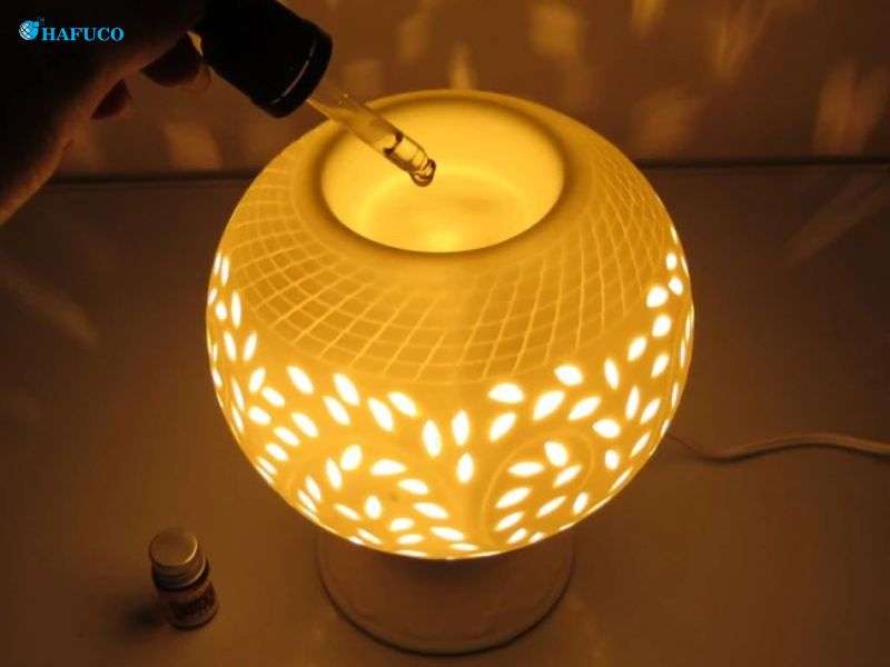 Cách sử dụng đèn xông tinh dầu bằng điện